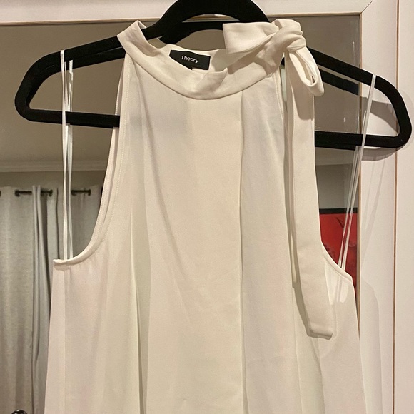 NWT Theory Maysprin Admiral Tieneck Top - Picture 14 of 15